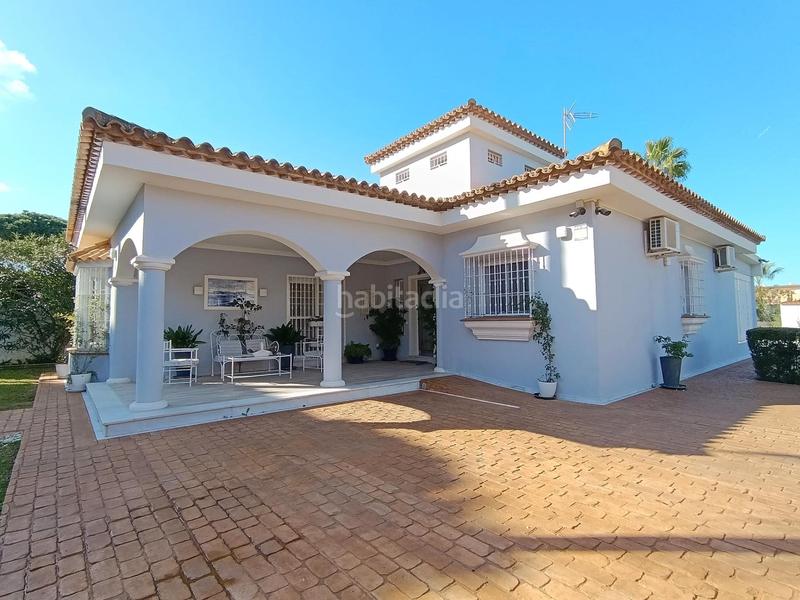 Foto 986a797e-dc50-4c40-add0-b912ca84a528. Xalet amb aparcament piscina a Sancti Pietri Chiclana de la Frontera