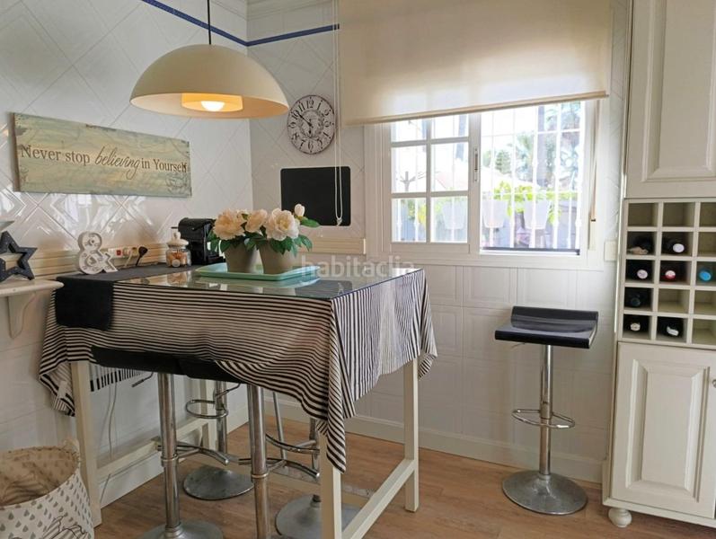 Foto f2cd3c5b-03f7-4816-b17b-f99dfadbc009. Xalet amb aparcament piscina a Sancti Pietri Chiclana de la Frontera