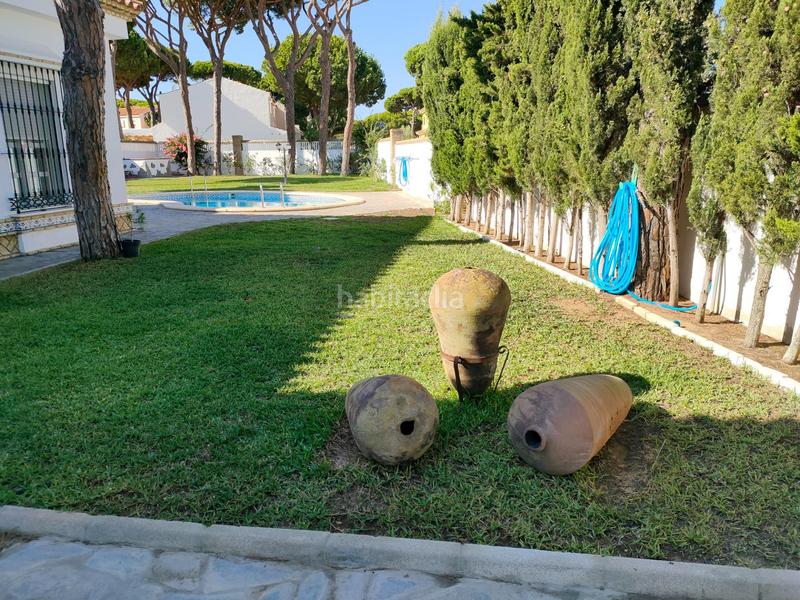 Foto 6c3868c6-6860-4208-b7df-4ddb1123a9a4. Chalet avec chauffage parking piscine dans La Barrosa Chiclana de la Frontera