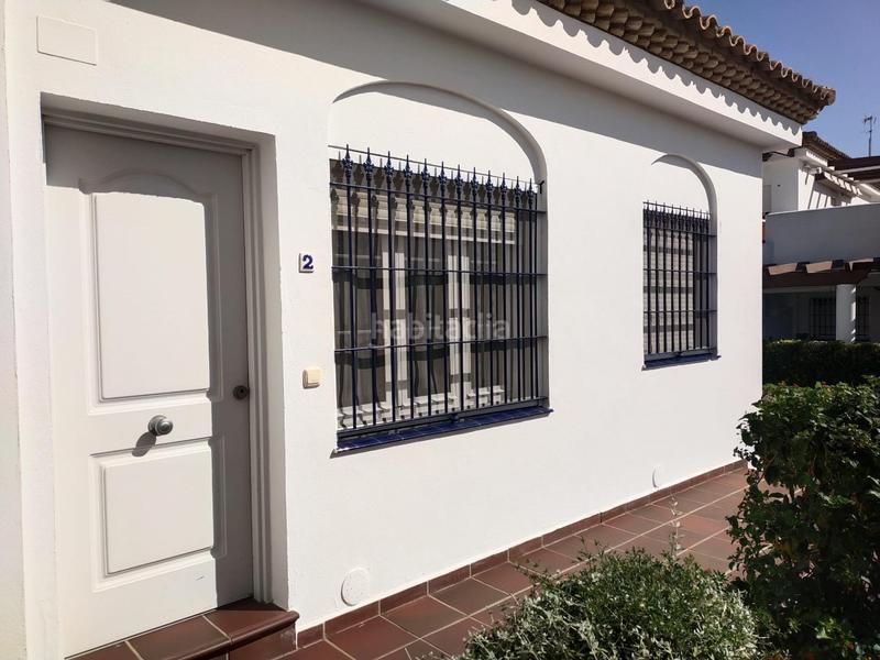 Foto 5054d96c-6649-4686-8bae-ee3dbf8c4c41. Apartment in conjunto residencial taymar in La Barrosa Chiclana de la Frontera