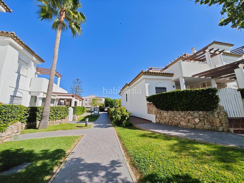 Foto ea433f6e-4a90-4802-abac-6f24985c9f7f. Apartment in conjunto residencial taymar in La Barrosa Chiclana de la Frontera