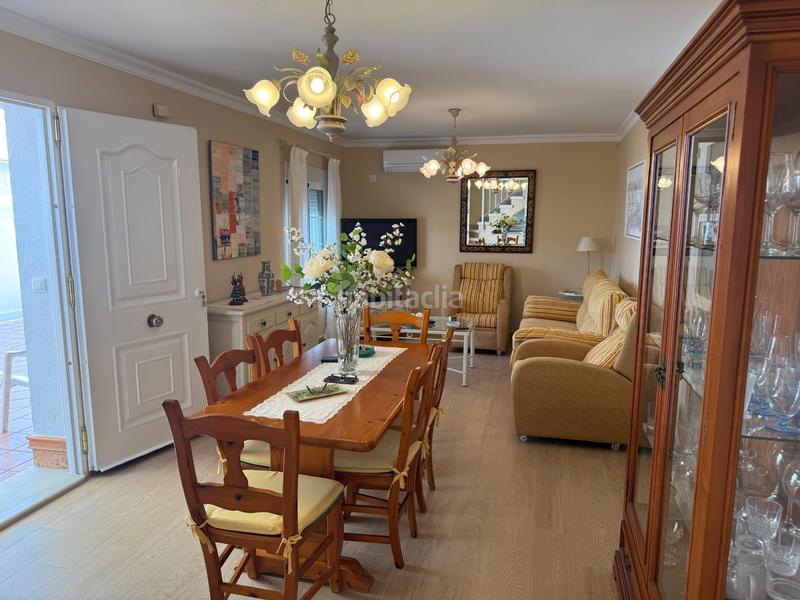 Foto 5f96bebf-601f-4e84-a117-2cb82118c27f. Casa adossada amb calefacció piscina a La Barrosa Chiclana de la Frontera