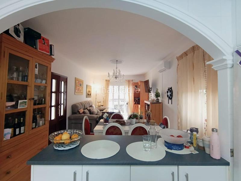 Foto 16621f57-c36a-4ee6-9c80-18656af41c63. Chalet fantástico chalet con piscina en Los Gallos Chiclana de la Frontera