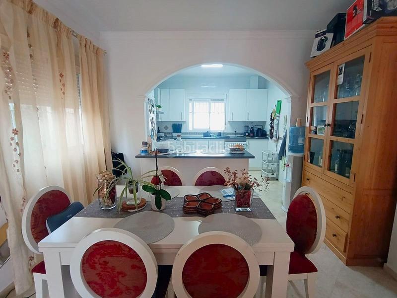 Foto 2b938caa-4444-469f-b502-170a21242801. Chalet fantástico chalet con piscina en Los Gallos Chiclana de la Frontera