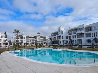 Appartement in La Barrosa. Apartamento en primera linea con vistas al mar, ascensor y plaza