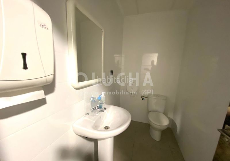 Foto fa816433-356d-4b25-a465-7253e4a0f63d. Lloguer local comercial a Onda