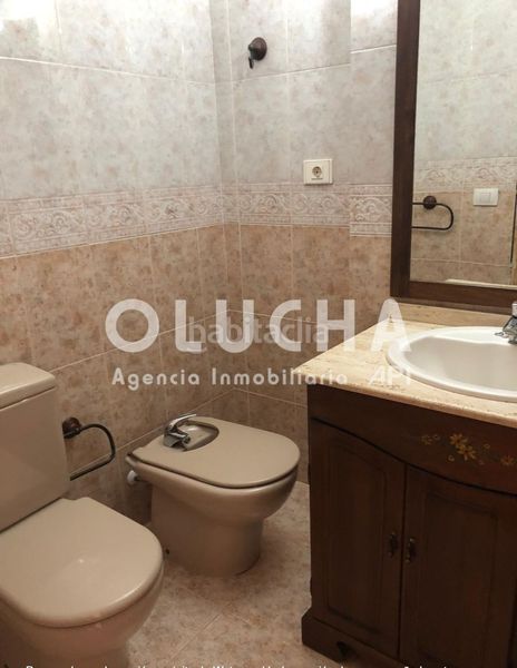 Foto 8cc5f580-0468-43eb-99dc-114484542fda. Pis a Onda