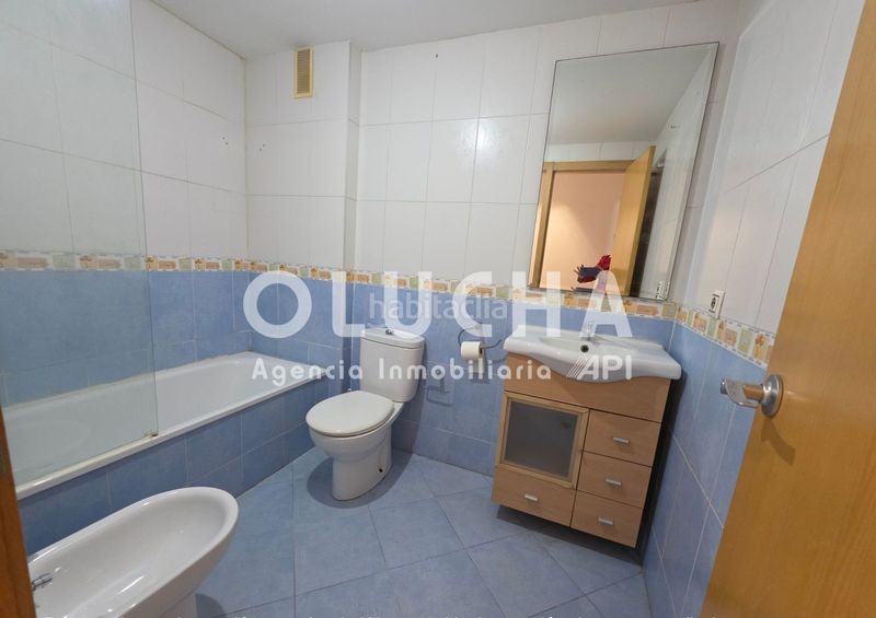Foto c07c74df-17fe-426c-ae87-832c4b5d7e42. Pis amb aparcament a Onda
