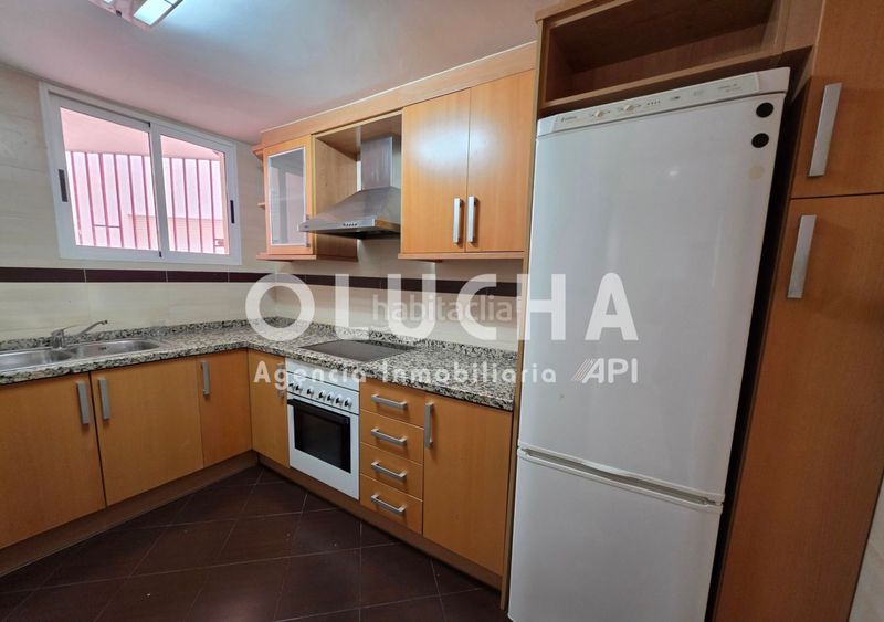 Foto ee0a3eda-9bd3-49aa-b627-1b0f38239a69. Pis amb aparcament a Onda