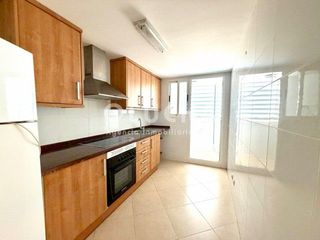 Location Appartement à Onda. Piso en alquiler en onda, 2 dormitorios.