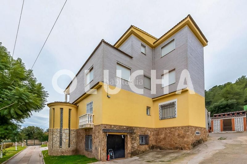 Foto db9792bc-f432-46dc-b23f-7232fdd9fd75. Xalet a Onda