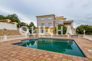 Xalet a Onda. Chalet en venta en onda, 10 dormitorios.
