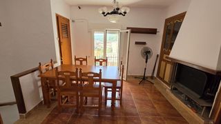Maison à Ribesalbes. Casa en venta en ribesalbes, 3 dormitorios.