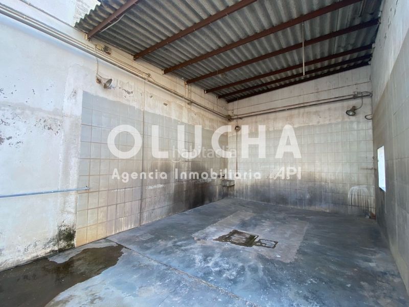 Foto 543fd018-1d82-49e8-ad55-eacb8496a1d1. Fabrikhalle in Onda