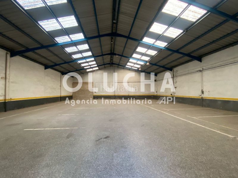 Foto cb083c62-c205-4377-85eb-72150bcfcea5. Fabrikhalle in Onda