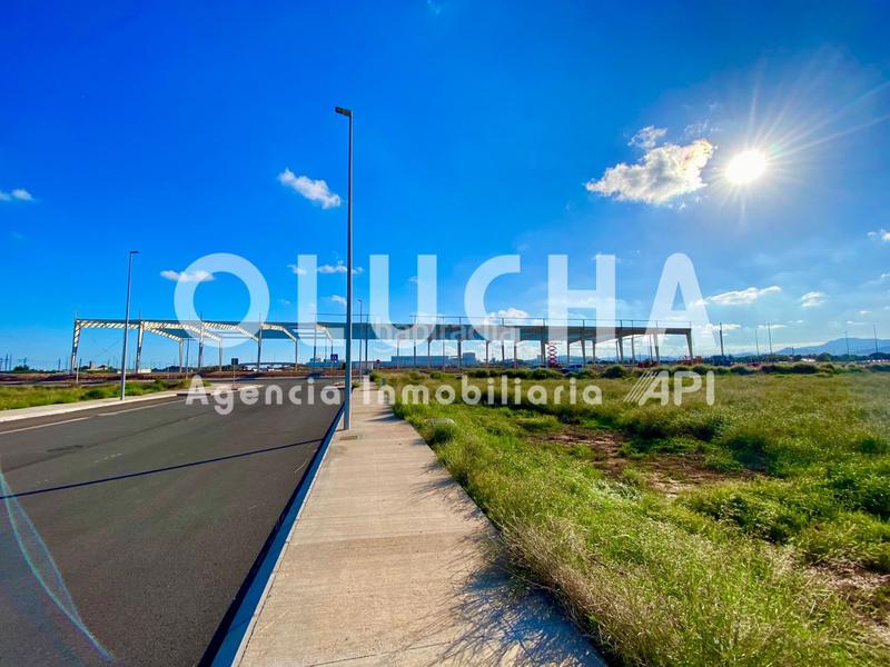 Foto 407609b0-1f09-4700-be0a-a1b939d830e3. Solar industrial parc. ind. en venta o . en Avenida de Abril-9 de Octubre Sagunt