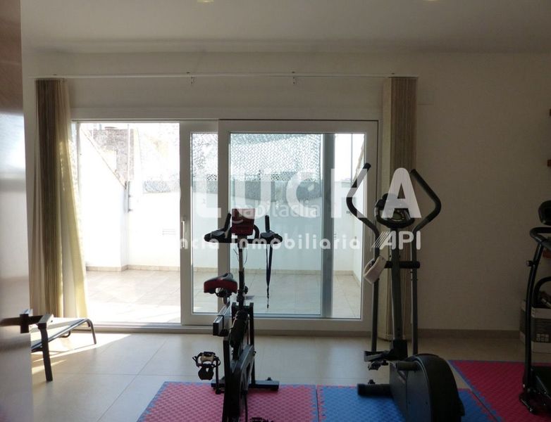 Foto aa30cf47-4d05-4e8a-b903-e8732e92985a. Casa amb aparcament a Centro Villarreal / Vila - real