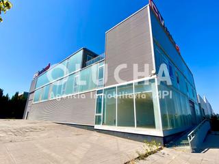 Capannone industriale in Vall d´Uixó (la). Nave industrial en venta en polígono  mezquita.