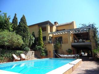 Chalet à Borriol. Chalet en venta en borriol, 5 dormitorios.