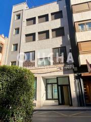 Geschäftsraum in Vall d´Uixó (la). Local com. en venta en centro.