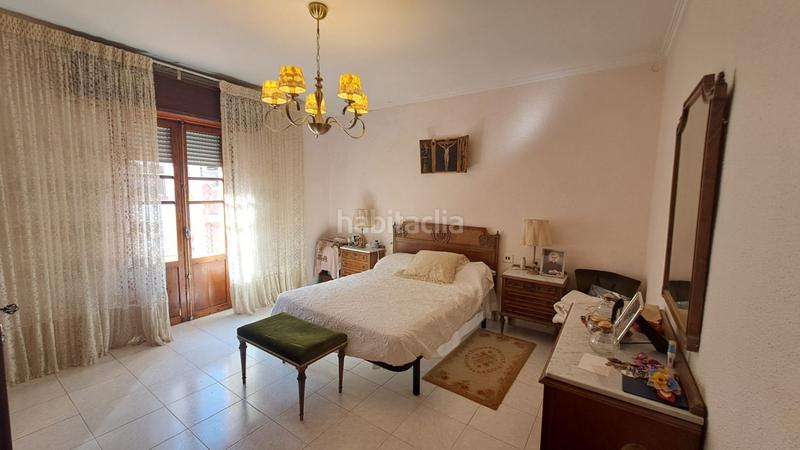 Foto 2b3b6df4-20b2-418d-b29f-4223625963bb. Casa amb aparcament a Onda