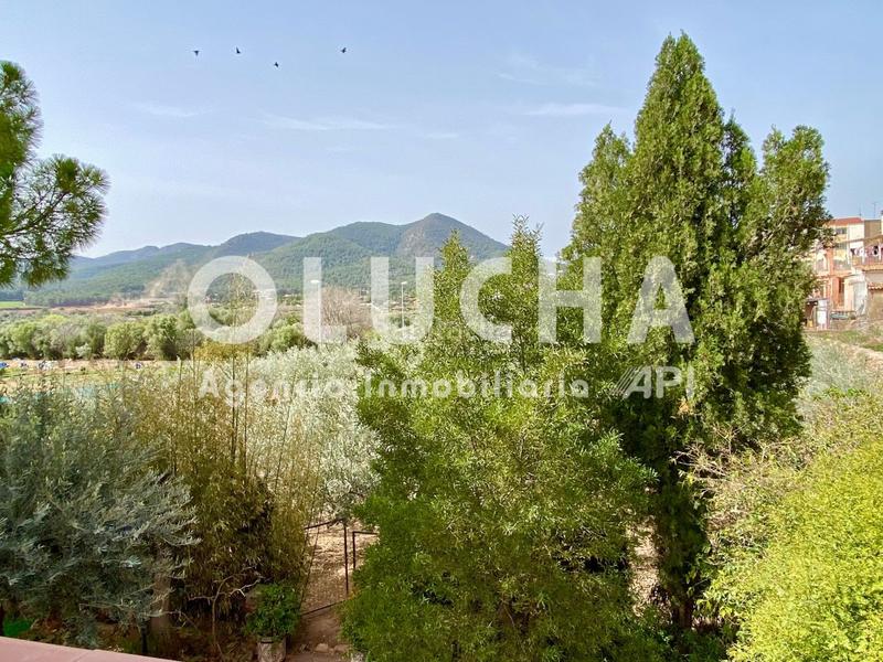 Foto 16eee35a-62af-46c8-bbee-51ddf9a77ddc. House with parking in Onda