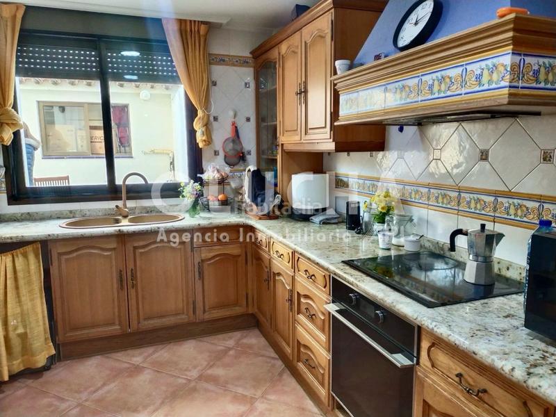 Foto f09b68d3-86d9-4073-a3ac-35954e2ea453. Flat with parking in Onda