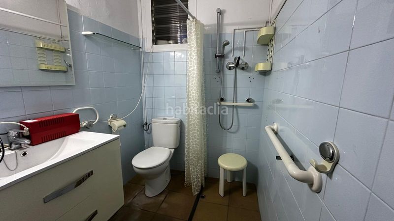 Foto f3db5aac-c109-418a-8b7b-df3c89b3de0a. Casa adossada a Riells i Viabrea