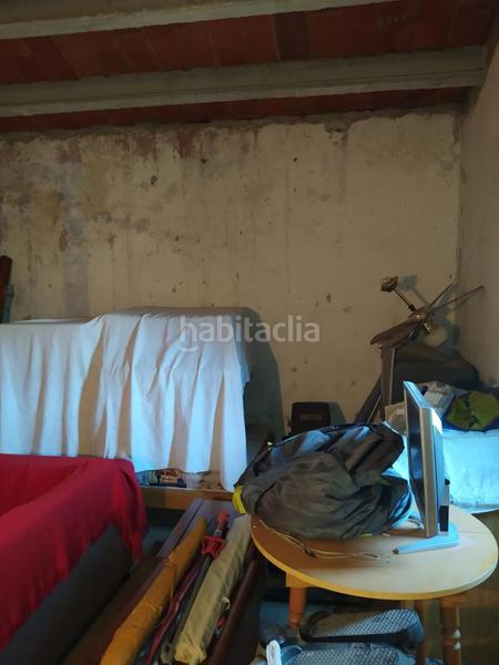 Foto bd9ba483-9090-4745-9044-85526f59c38e. Masia a Riells i Viabrea
