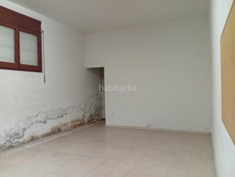 Foto 6165add7-6786-49fe-bfd2-ae0ad1e48d5f. Local comercial en Vallgorguina