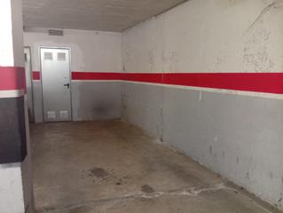 Rent Car parking in Sant Celoni