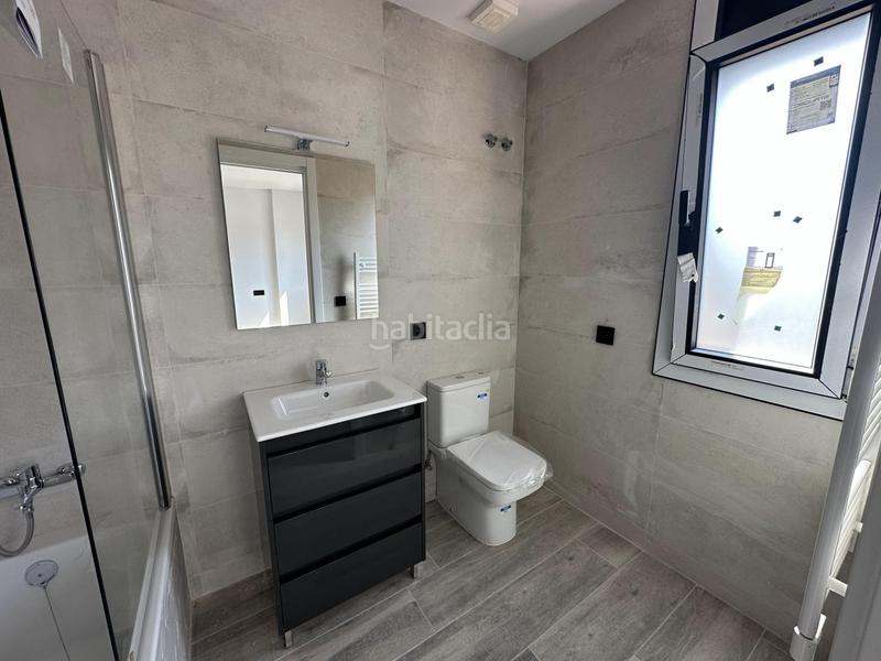 Foto 36deba49-e875-4b4e-8699-727f71ac57fb. Casa adossada amb calefacció aparcament a Sant Celoni