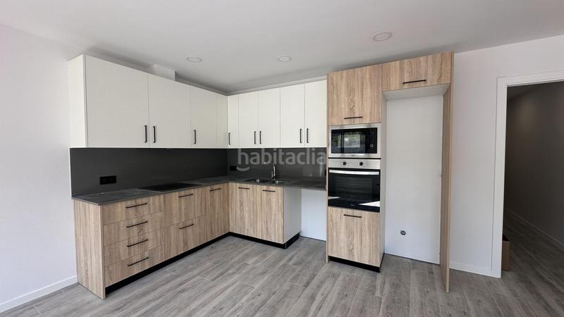 Foto 44e7671b-6ef4-4f81-9db8-7ac9e4c36f39. Casa adossada amb calefacció aparcament a Sant Celoni