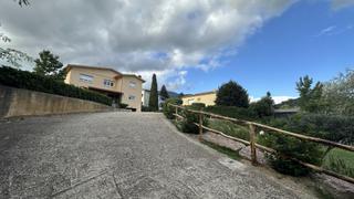 Miete Chalet in Campins. Alquiler casa  campins pueblo