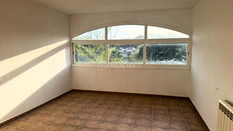 Foto 41464fd6-e7b7-42c3-a9e2-e4ce36e639a3. Casa amb calefacció aparcament a Cànoves i Samalús
