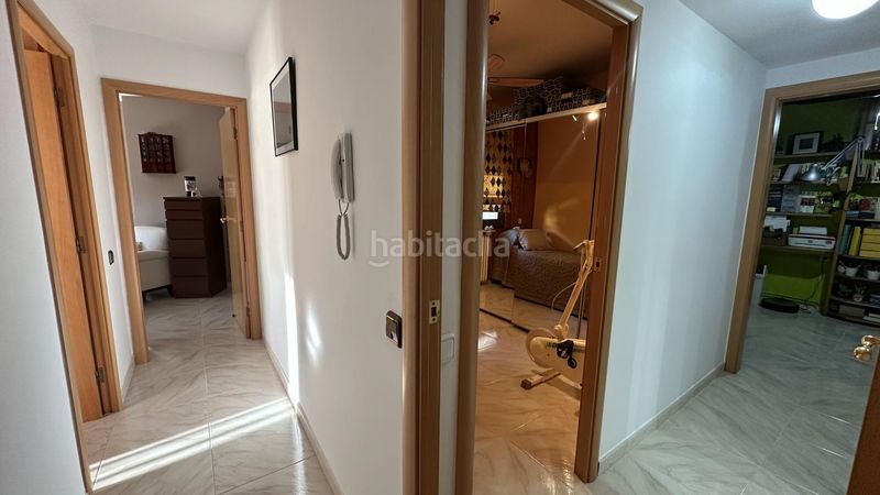 Foto 0a02305a-41b5-42e9-bd48-83156269a92b. Casa adossada amb calefacció aparcament piscina a Sant Celoni
