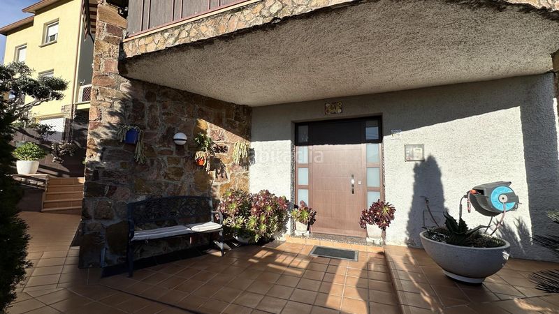 Foto 59cc0cb9-b610-49ba-a99f-c3a2037f0ddc. Casa adossada amb calefacció aparcament piscina a Sant Celoni