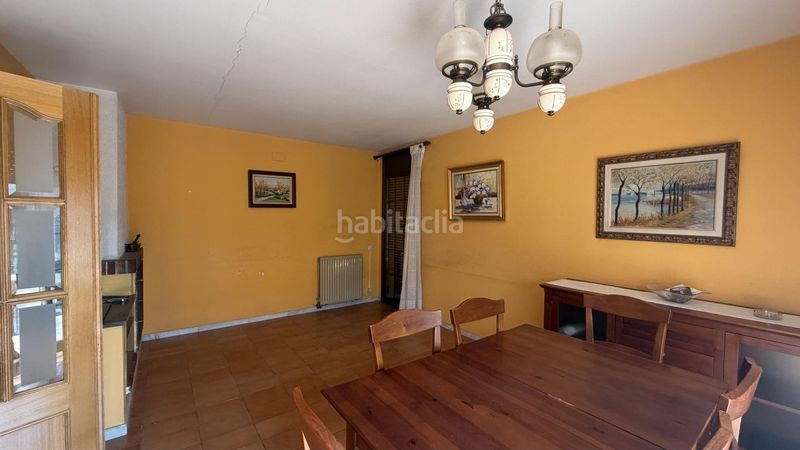 Foto 2877d965-f6a7-4aa7-aadb-ec2f765042c0. Casa adossada amb calefacció aparcament a Sant Celoni