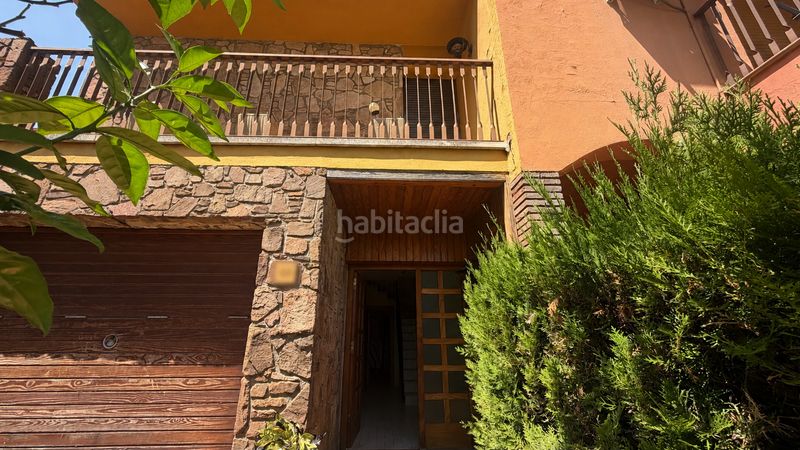 Foto 804da116-bfcb-4b96-83ef-c74c69908236. Casa adossada amb calefacció aparcament a Sant Celoni