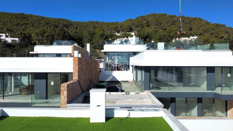 Foto 411ab6eb-474e-47e9-ab76-57af09a9fc76. Chalet can dalt casas unifamiliares en santa eulalia en Santa Eulària