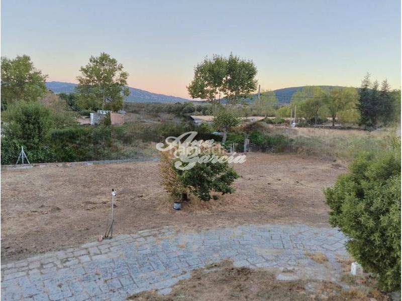 Foto ab94a46b-7eed-4d59-a6d2-e099017beb2f. Wohngrundstück in Becerril de la Sierra