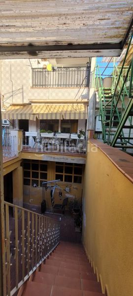 Foto f087dc9a-96e3-47ed-9180-33a096a66a87. Casa adossada amb calefacció aparcament a Sant Pere Nord Terrassa