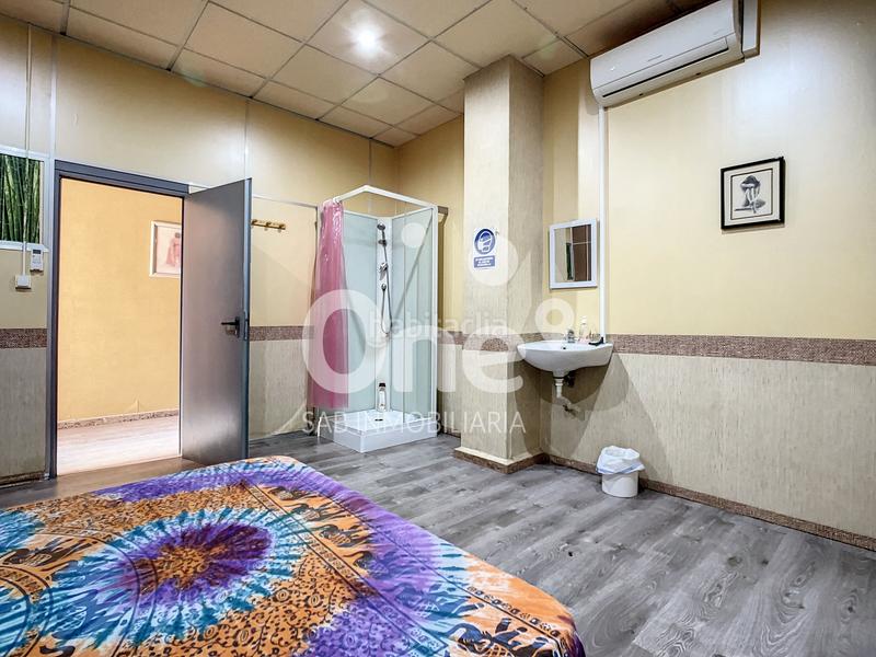 Foto 323651d8-fca9-4d1e-8cce-f1e039a5fc45. Local comercial a Santa Rita Paterna