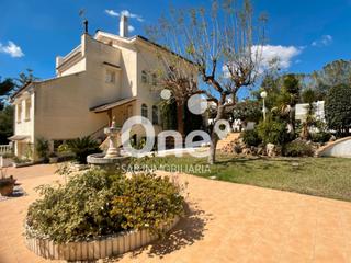 Chalet en Montepilar. One sab inmobiliaria vende propiedad de lujo con calidades excep
