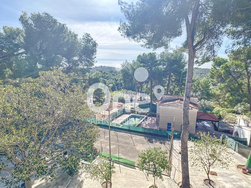 Foto 2fc67a72-1f5f-41ba-ba4d-46ec85b620ca. Chalet mit parking pool in El Bosque Chiva