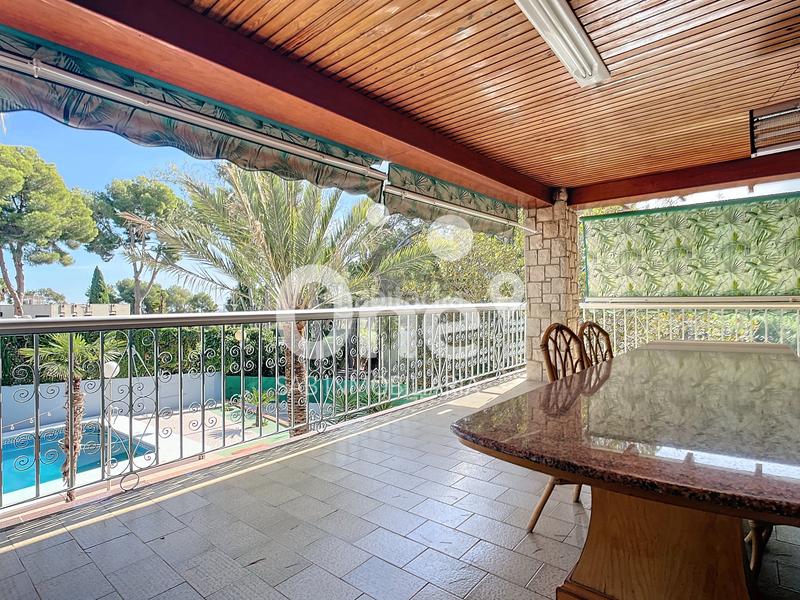 Foto 3f4fbc01-56dd-4cdd-aa43-cef2540cf84a. Chalet mit parking pool in El Bosque Chiva