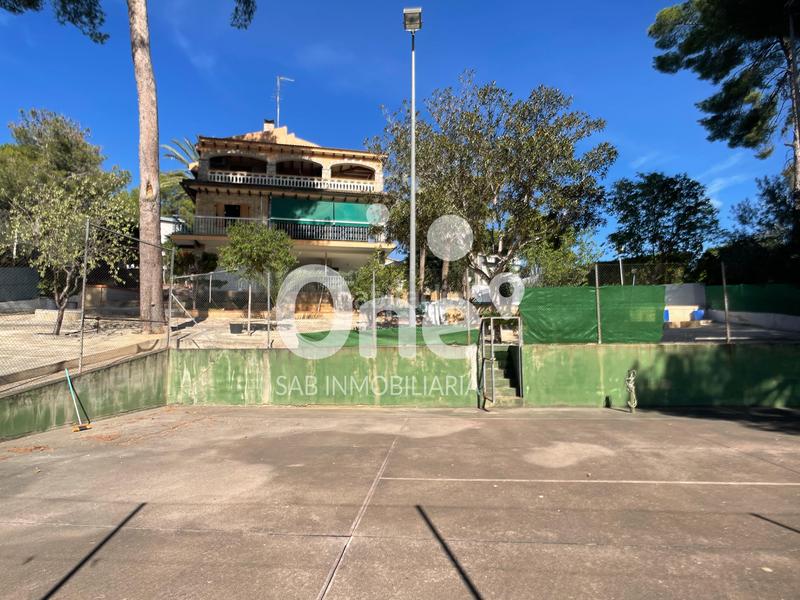 Foto b74baffd-a075-47c6-ba00-4afa45e31059. Chalet mit parking pool in El Bosque Chiva