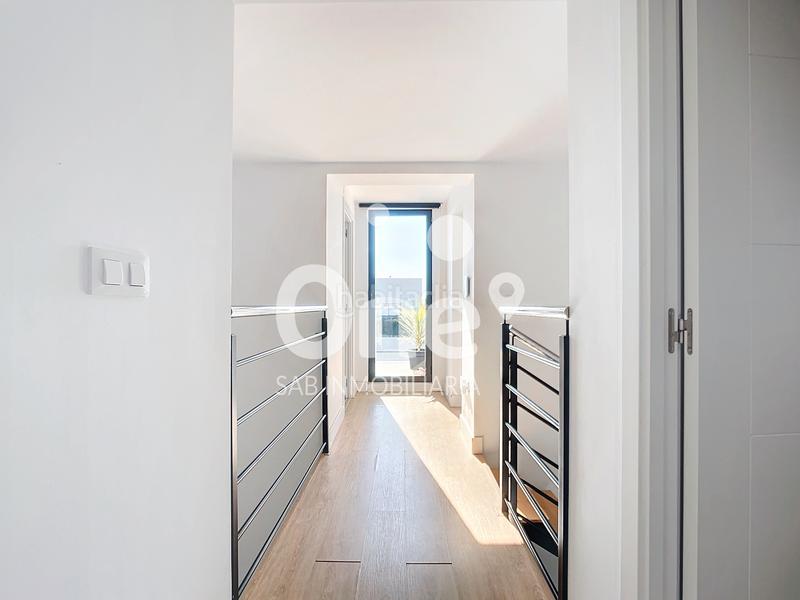 Foto bbae2073-00a8-49f9-a382-607f38e421fc. Chalet one sab inmobiliaria presenta en exclusiva espectacular villa de lujo en montesano: diseño y exclusividad. en San Antonio de Benagéber