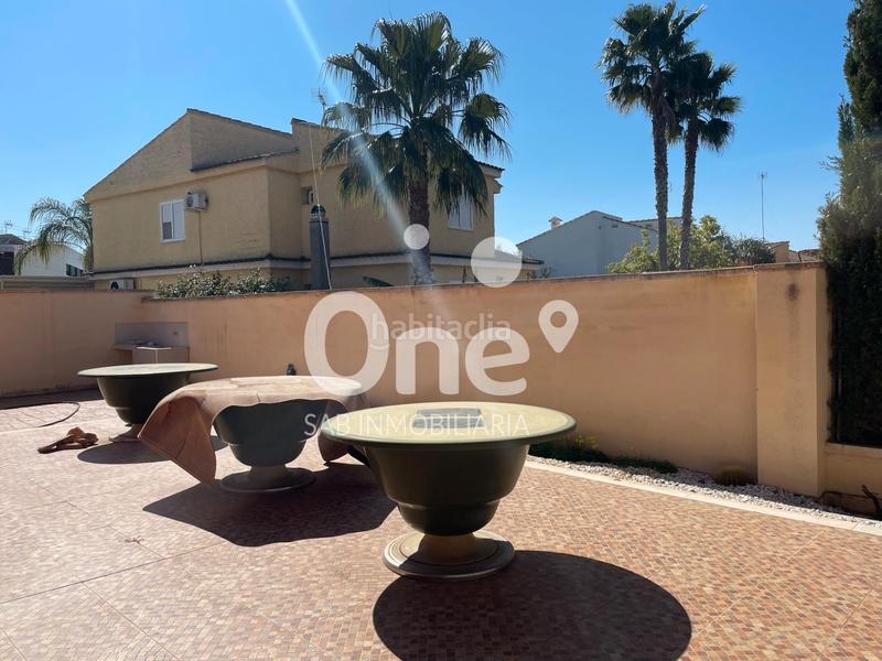 Foto 75338ab5-9b4c-47ed-a93e-0d1a892a156e. Chalet dans calle alcublas 16 dans El Carme-Sant Agustí-Bonavista Eliana (l´)