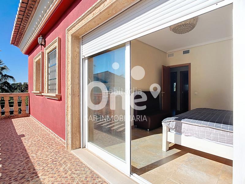 Foto c574beeb-514f-4cc9-9904-309b9349db48. Chalet dans calle alcublas 16 dans El Carme-Sant Agustí-Bonavista Eliana (l´)